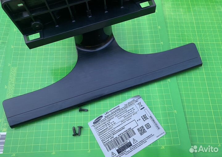 Подставка samsung UE32J4100