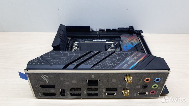 Мат.плата Asus Rog Strix B760-i Gaming WiFi