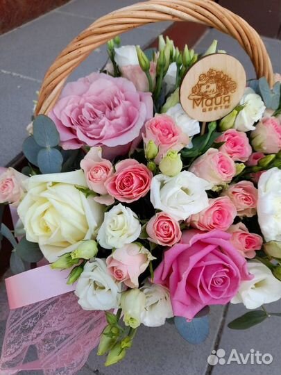 Корзина цветов с доставкой