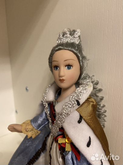 Коллекционная кукла
