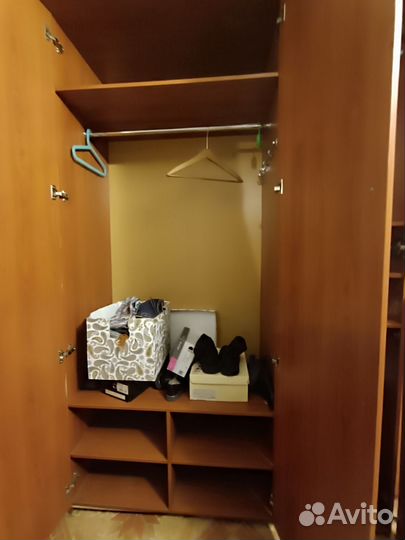 Шкаф в прихожую бу