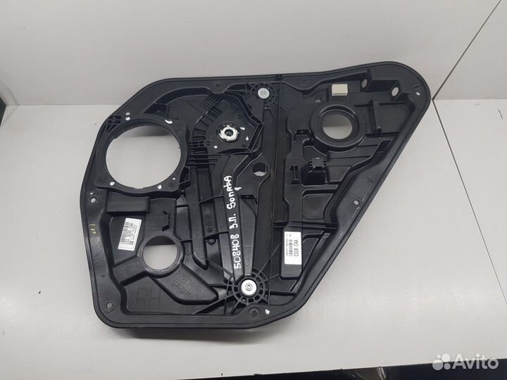 Стеклоподъемник электрический задний правый