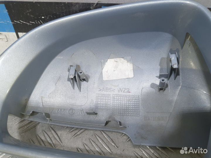 Б/У Накладка зеркала левого#001