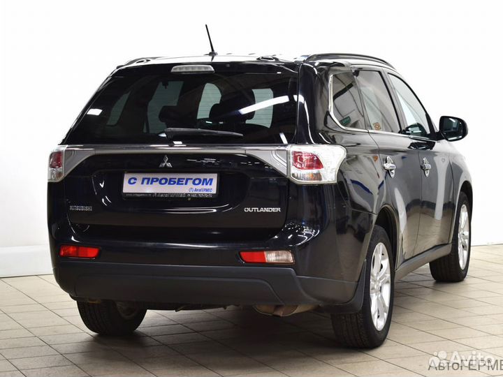 Mitsubishi Outlander 2.4 CVT, 2012, 256 319 км