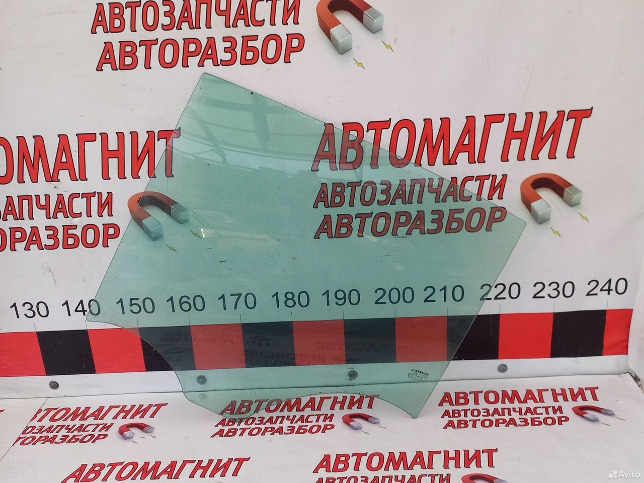 Стекло заднее левое Рено Меган 2