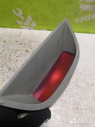 Фонарь задний (стоп сигнал) Рено Клио 2 Симбол