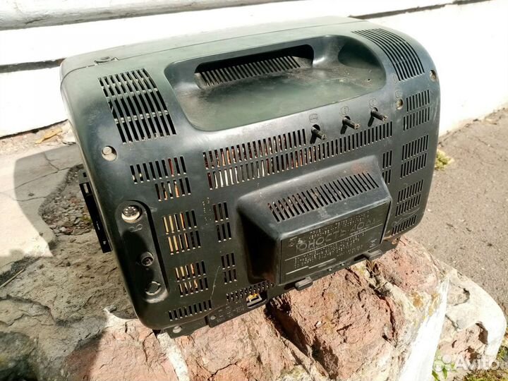 Телевизор юность 406д. СССР