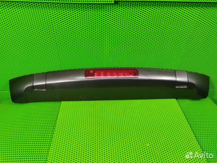 Спойлер крышки багажника Honda Pilot YF4 J35Z4