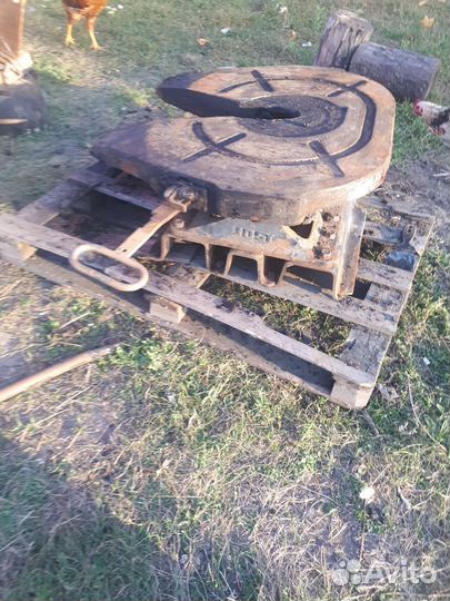 Седельно сцепное устройство
