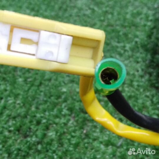 Шлейф подрулевой, SRS кольцо MR583930