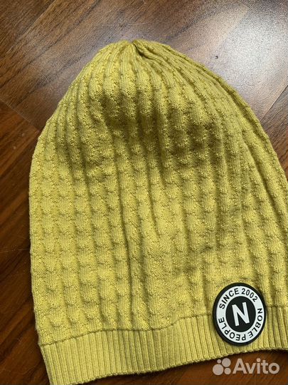 Noble people шапка