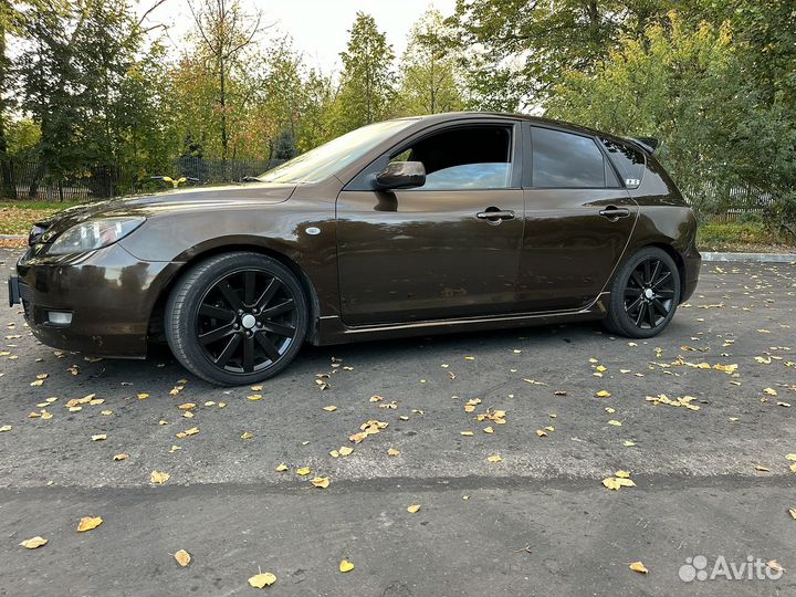 Mazda 3 1.6 МТ, 2006, 271 000 км