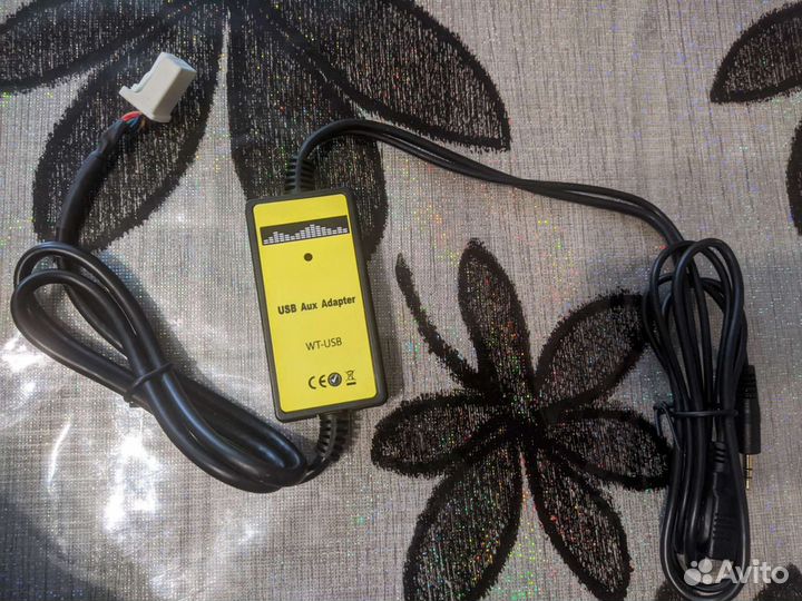 Продам автомагнитолу на Toyota Corolla E120