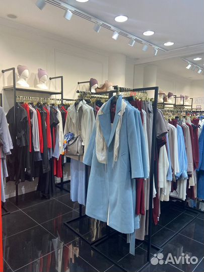 Сеть (6) магазинов женской одежды в ТЦ Москвы и мо