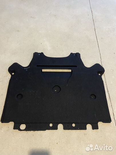 Защита (пыльник / шумоизоляция) кпп VAG
