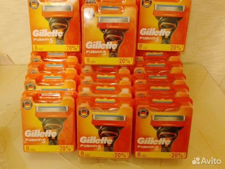 Кассеты для бритья gillette/Лезвия для бритвы