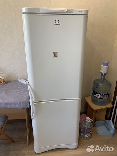 Холодильник indesit no frost