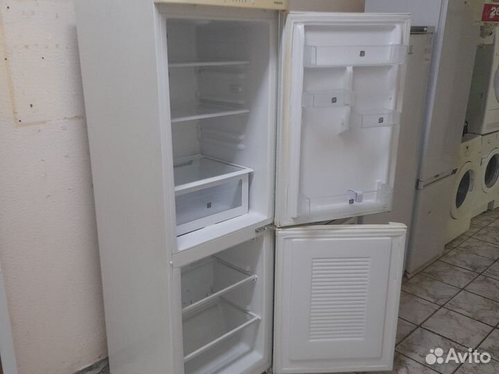 Холодильник samsung