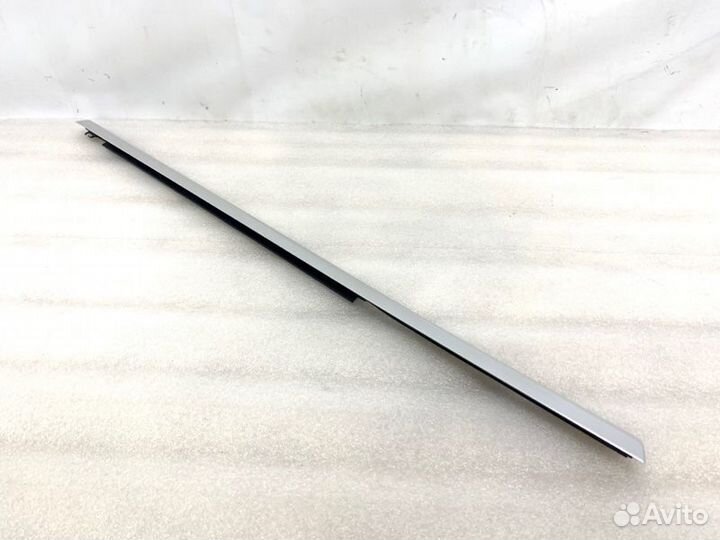 Молдинг стекла задний левый Mercedes-Benz Cla 250