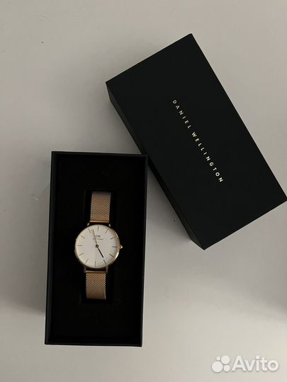 Часы женские Daniel Wellington