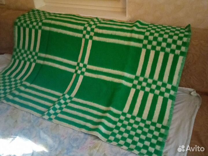 Детское шерстяное одеяло