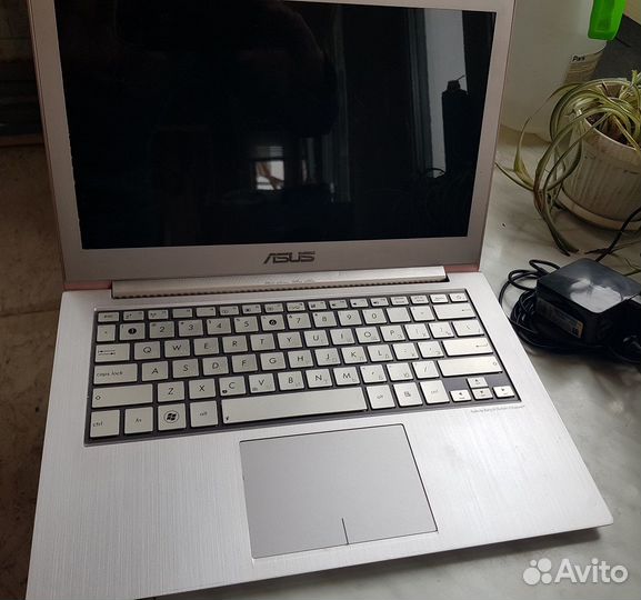 Ультрабук Asus Zenbook UX31E
