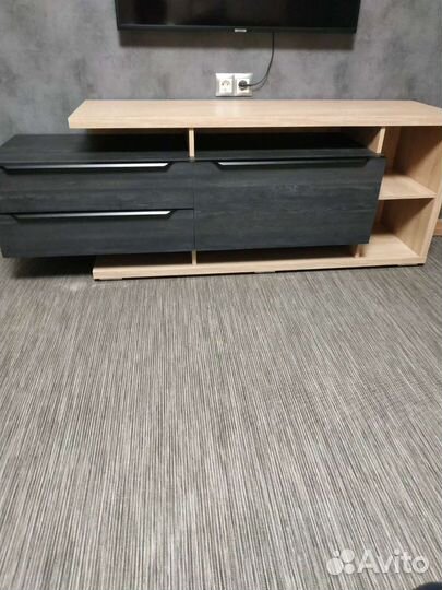 Тумба под телевизор новая