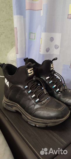 Кроссовки ботинки