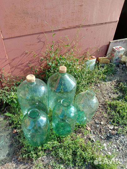 Бутыли по 20 и10 л