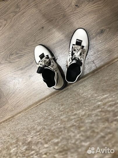 Ботинки стильные