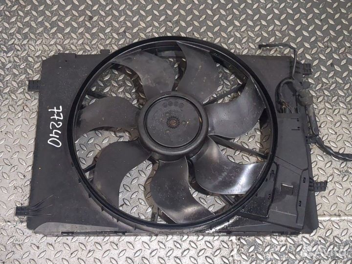 Вентилятор радиатора Mercedes C W204, 2008