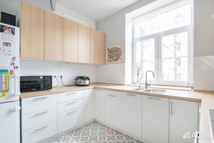 Кухня (цена за всю кухню) CN:018559