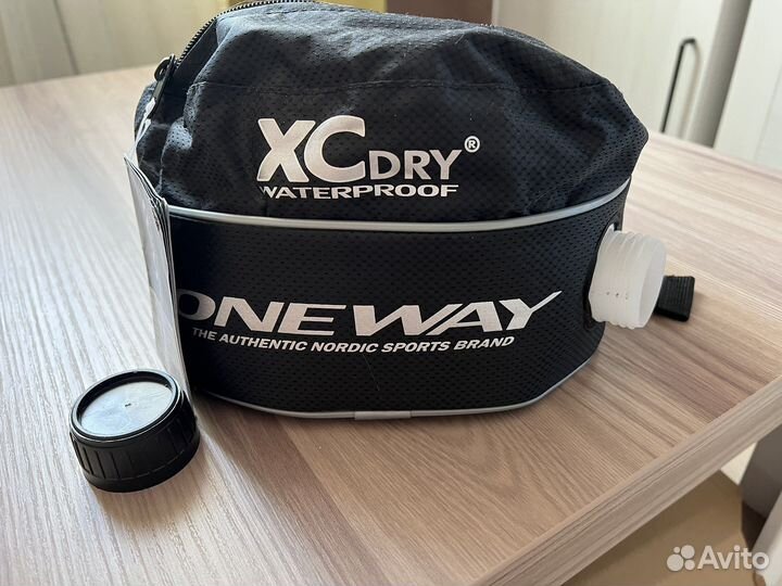 Фляжка спортивная