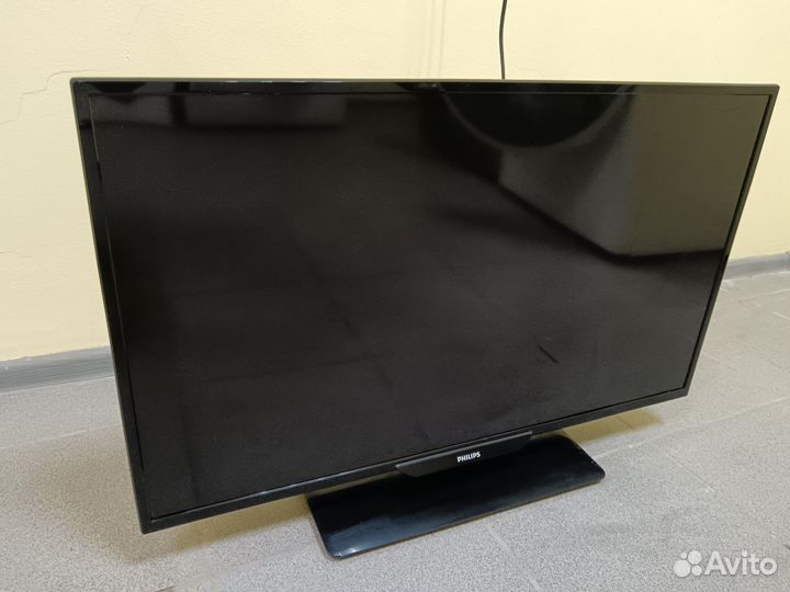 Телевизор Philips 32