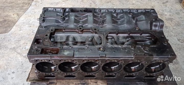 Блок цилиндров двигателя Scania R 5 2005 1720096