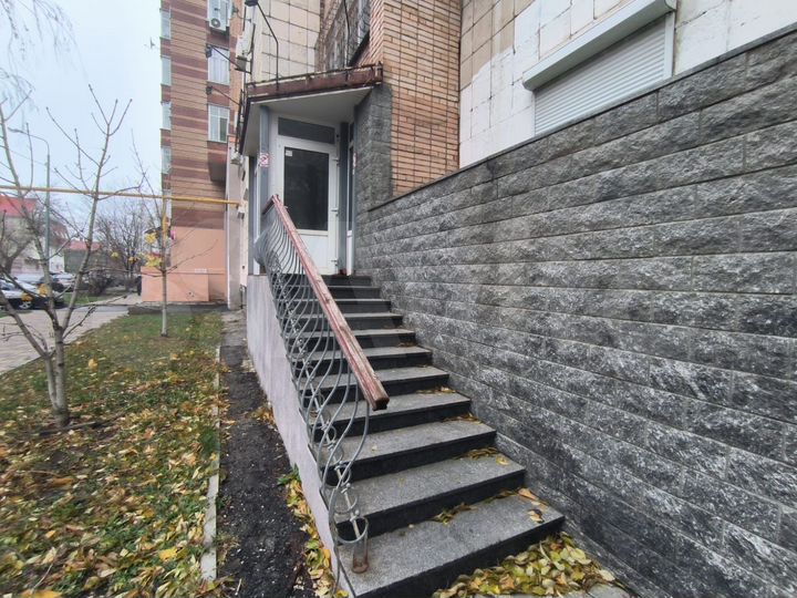 Торговая площадь, 198 м²