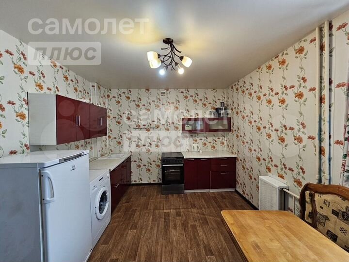 4-к. квартира, 107 м², 1/5 эт.