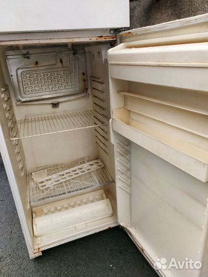 Холодильник бу