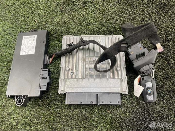 Комплект Cas Dme ключ Bmw X1 E84 N52B30 2010