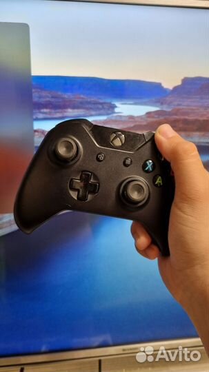 Геймпад Xbox One