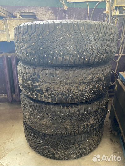 Continental IceContact 2 SUV 235/65 R17 108T