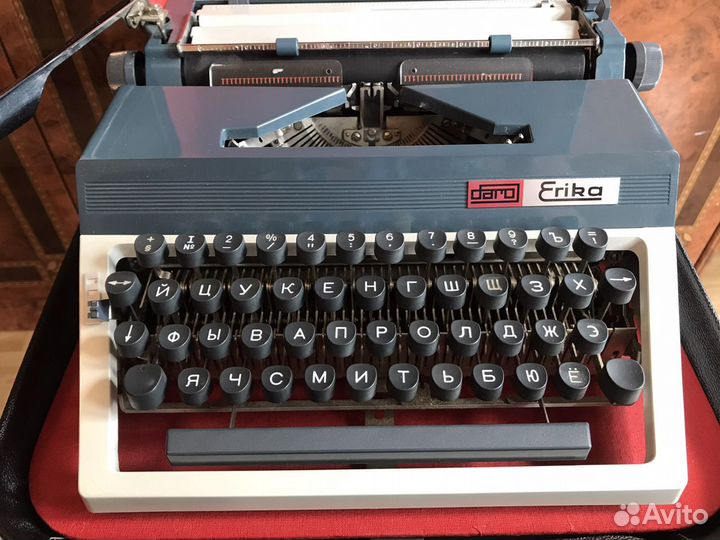 Пищущая машинка Erika /Эрика/ гдр