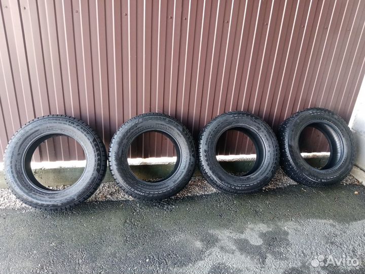 Nokian Tyres Hakkapeliitta 7 SUV 235/65 R17 108T