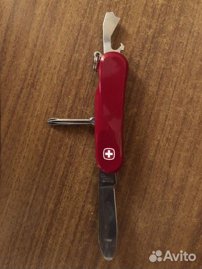 Швейцарский нож wenger