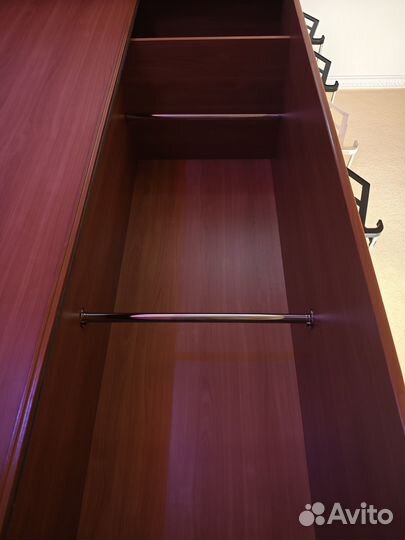 Шкаф большой с зеркалом 230 180 60