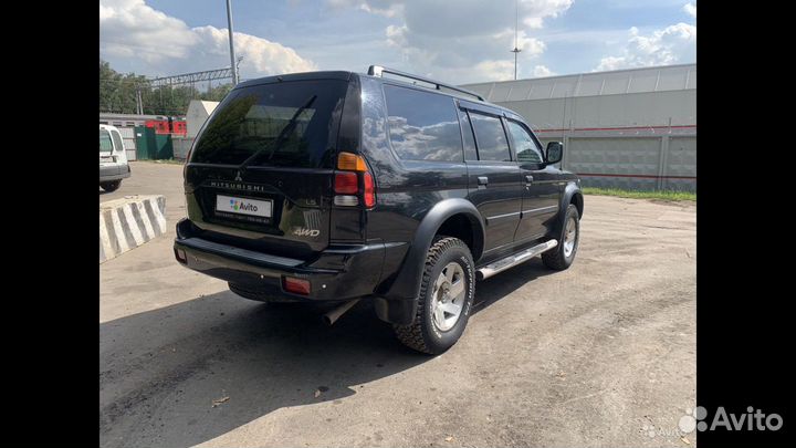 Mitsubishi Montero Sport, 2002