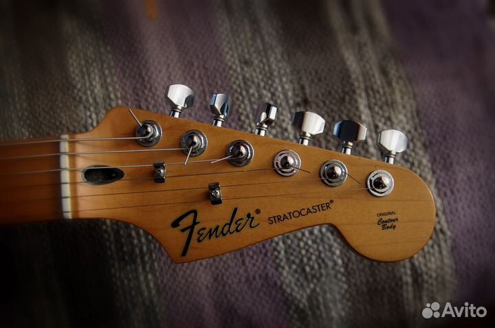 Электрогитара Fender Stratocaster Standart HSS