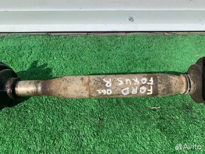 Полуось (привод) передняя правая R Ford Focus
