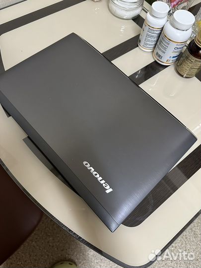 Ноутбук lenovo