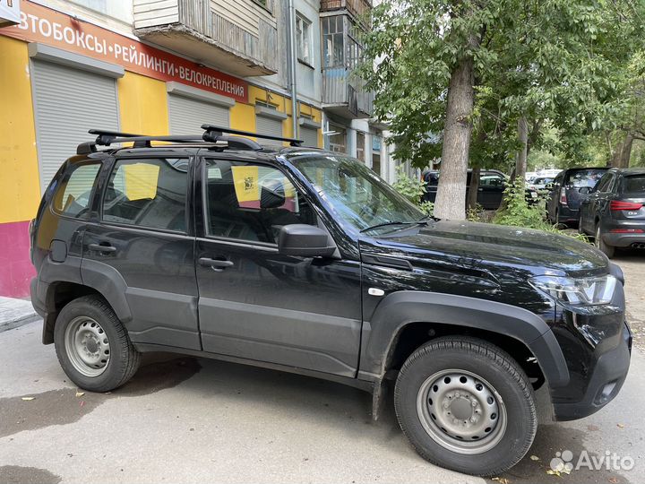 Багажник на крышу LADA Niva Travel (аэро, чёрный)